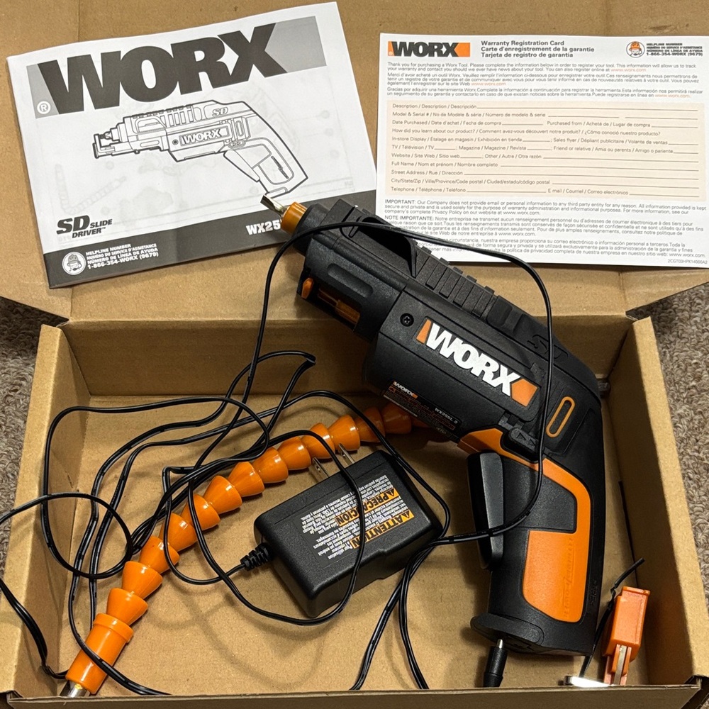 WORX Cordless Hand Screw Gun with Extender set